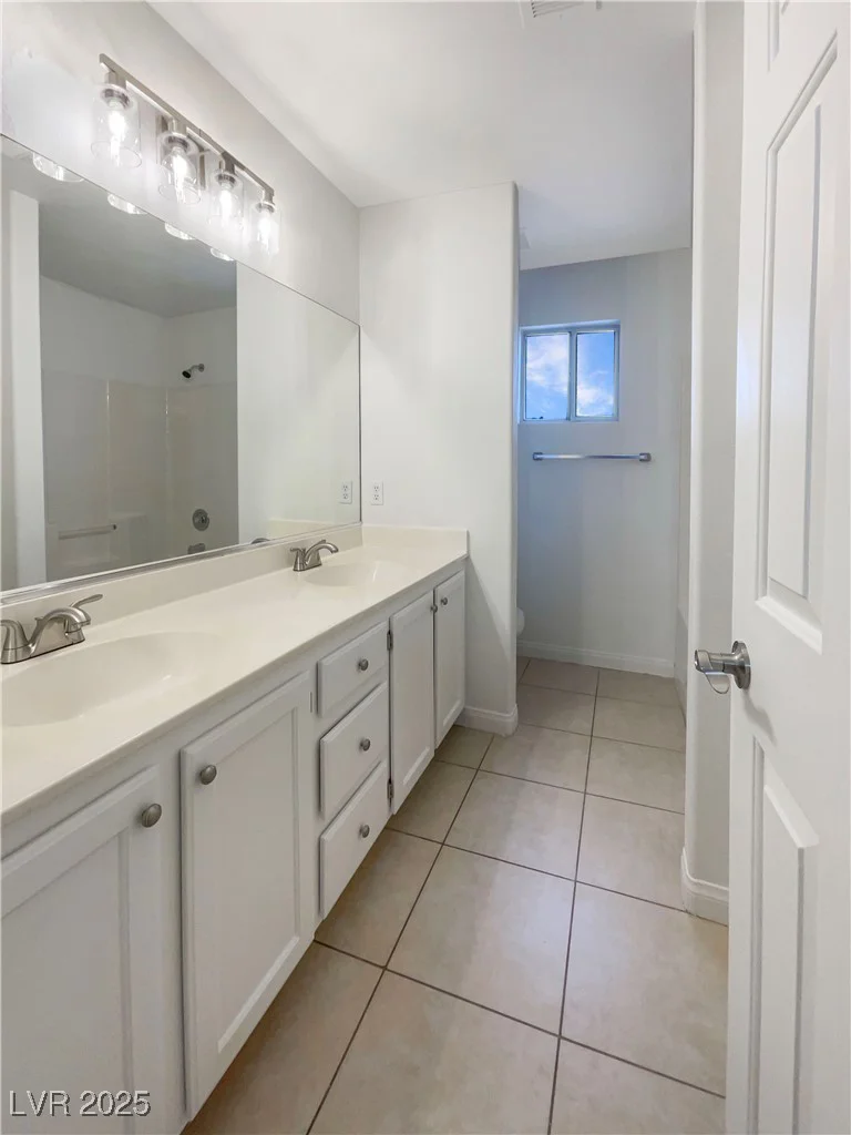6120 Desert Haven, Las Vegas, NV 89130