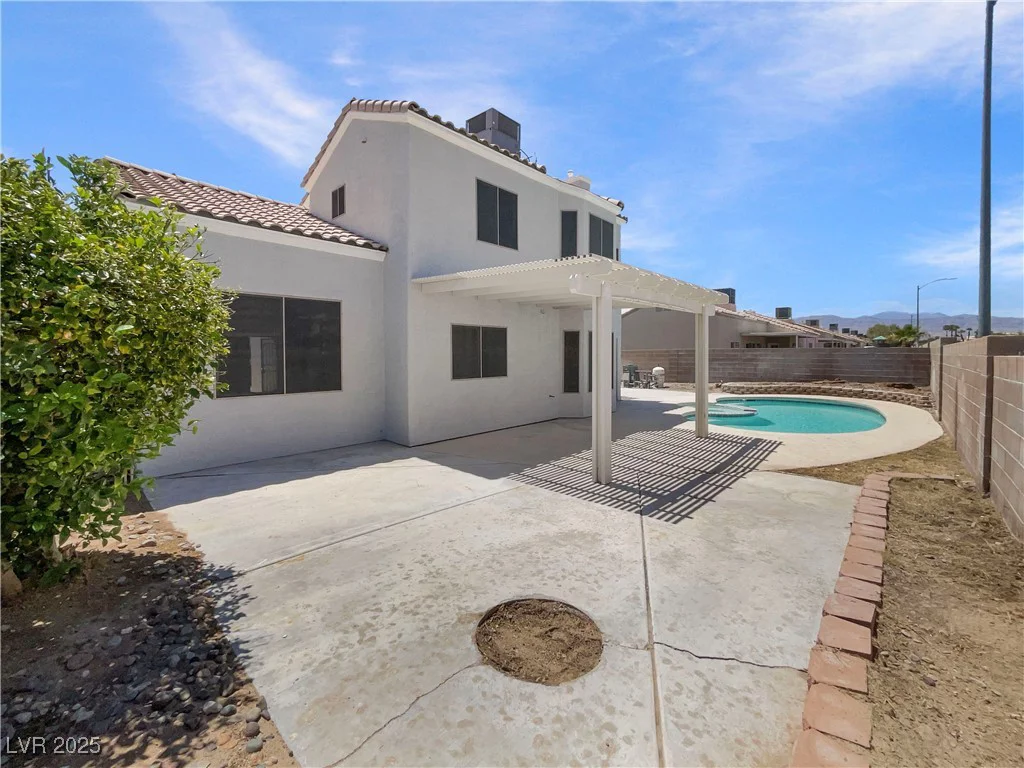 6120 Desert Haven, Las Vegas, NV 89130