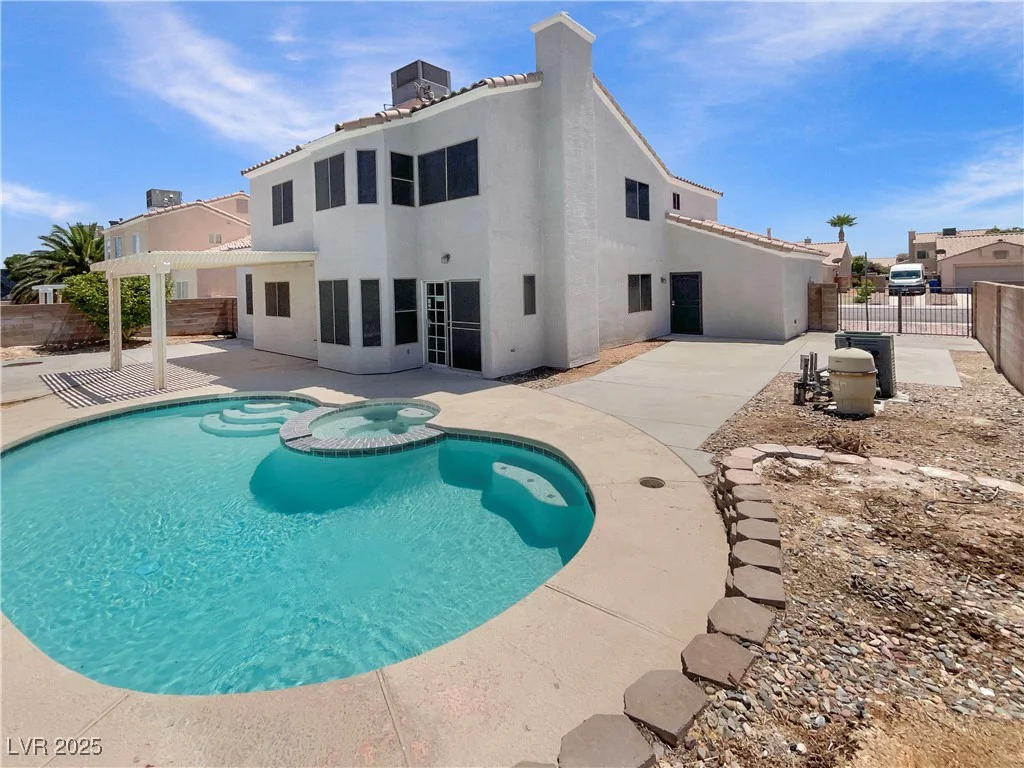 6120 Desert Haven, Las Vegas, NV 89130