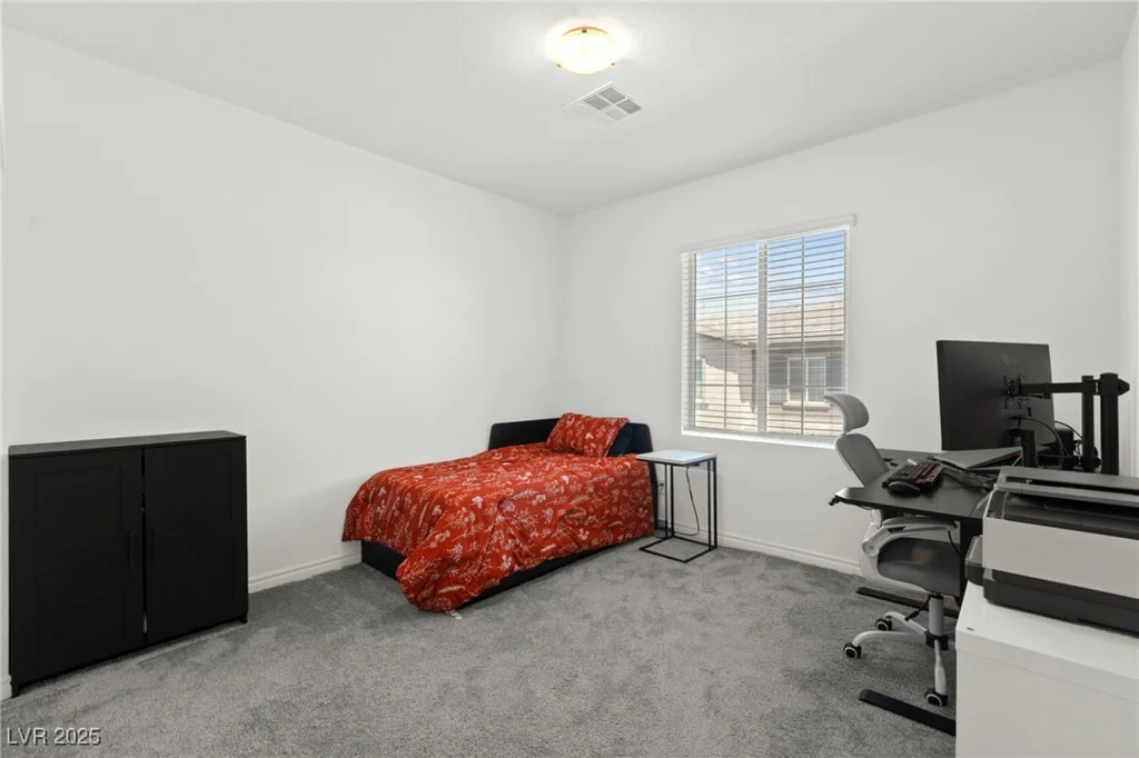 25 Barbara, Las Vegas, NV 89183