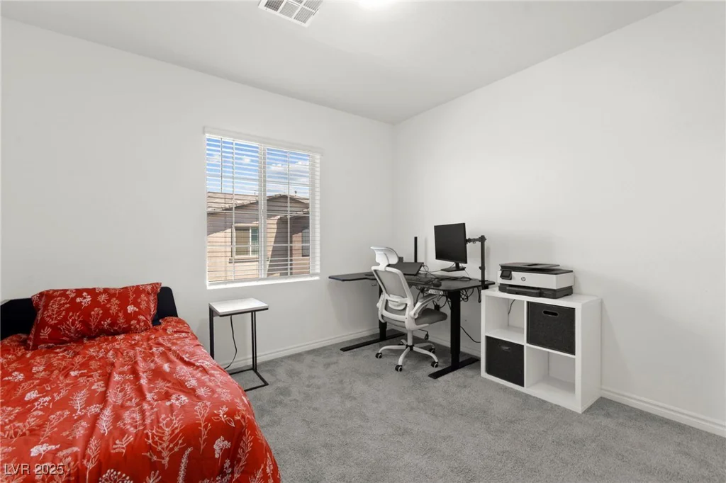 25 Barbara, Las Vegas, NV 89183