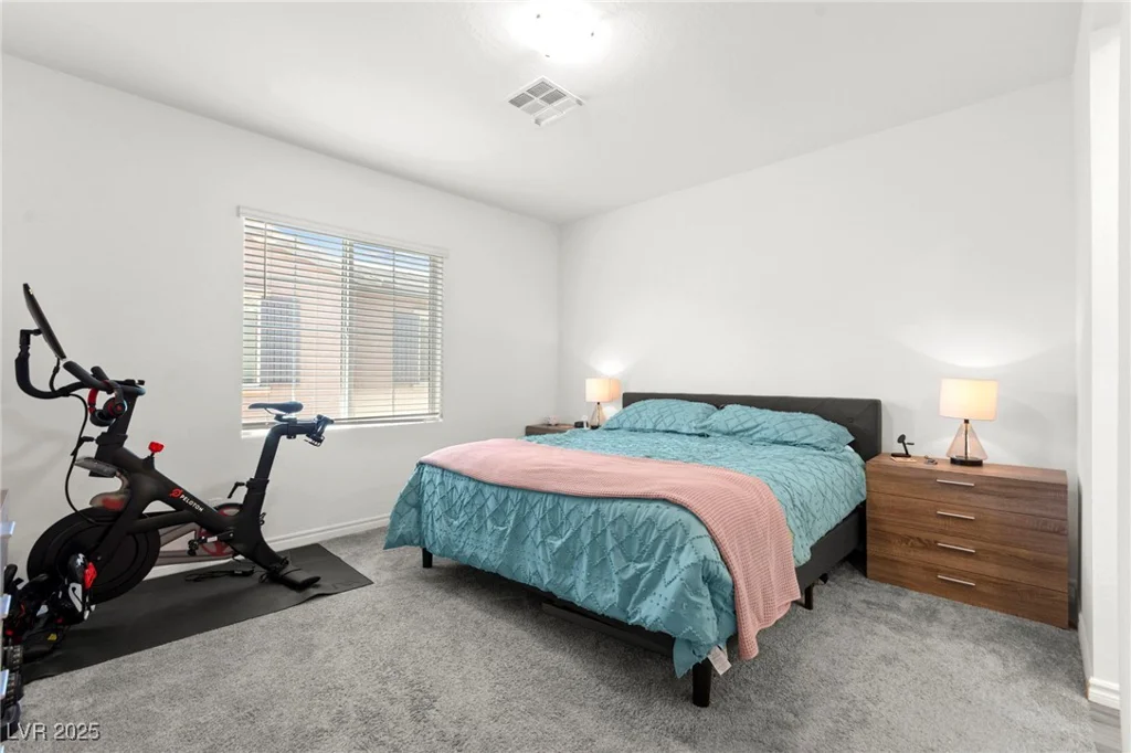 25 Barbara, Las Vegas, NV 89183