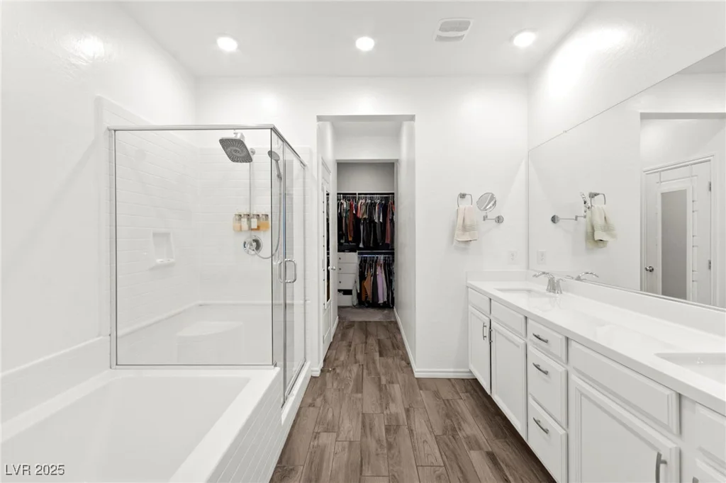 25 Barbara, Las Vegas, NV 89183