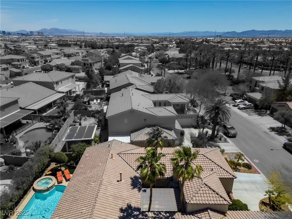 7206 Laramie, Las Vegas, NV 89113