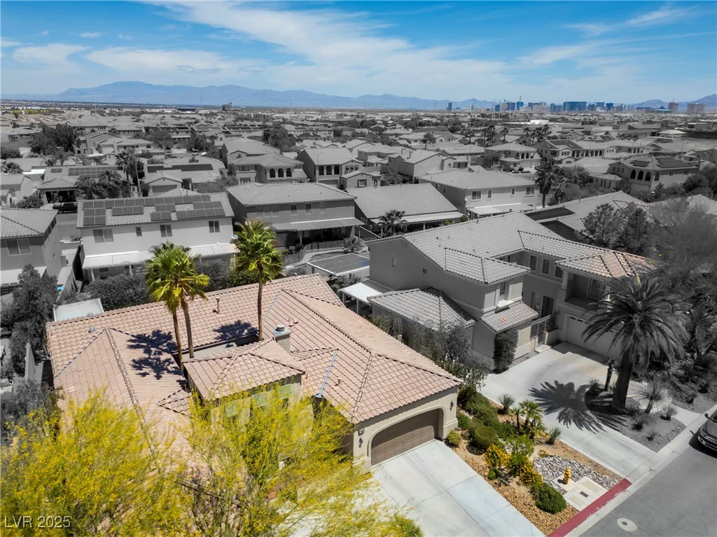 7206 Laramie, Las Vegas, NV 89113
