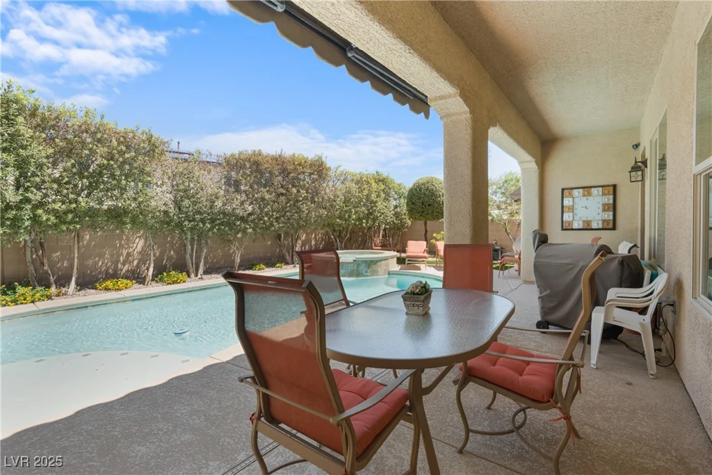 7206 Laramie, Las Vegas, NV 89113