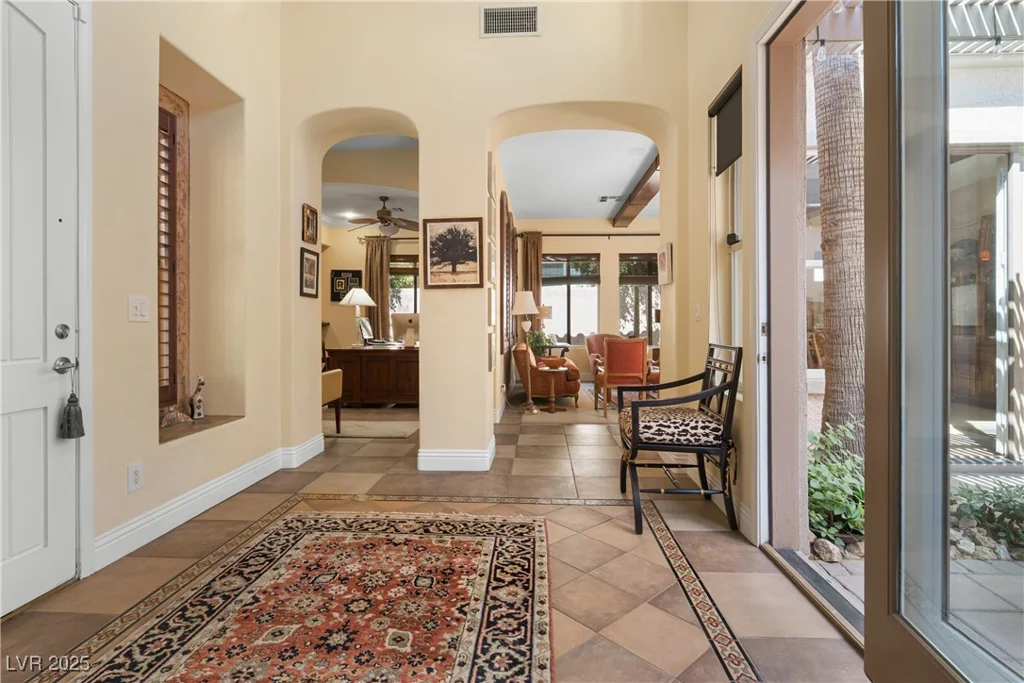 7206 Laramie, Las Vegas, NV 89113