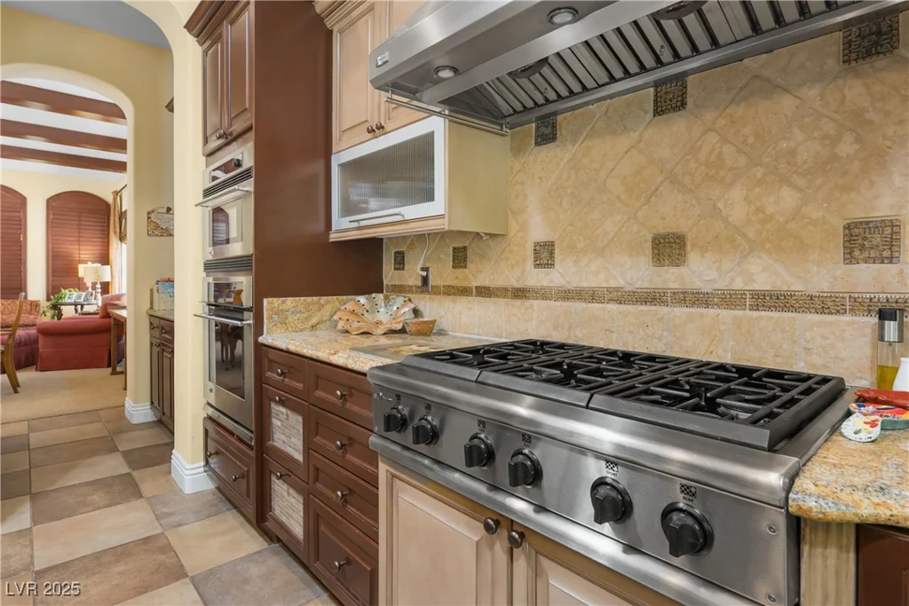 7206 Laramie, Las Vegas, NV 89113