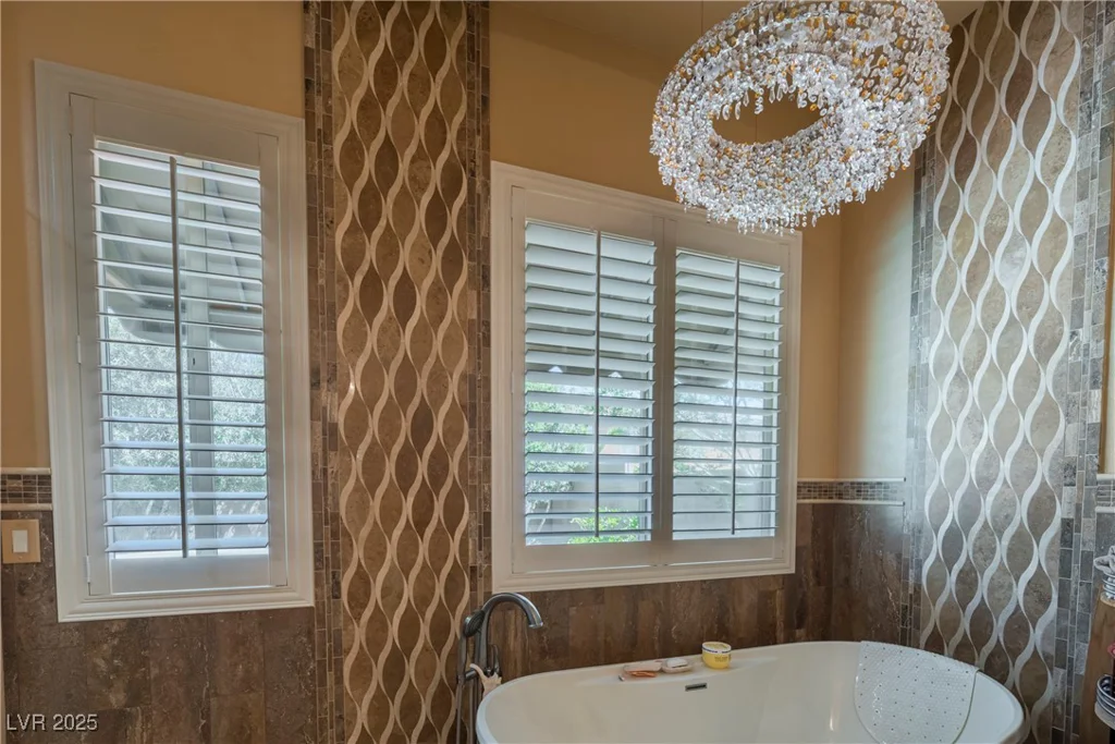 7206 Laramie, Las Vegas, NV 89113