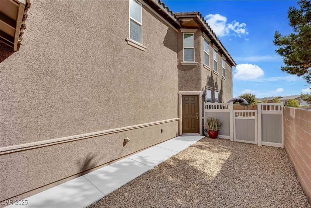 1104 Aspen Cliff, Henderson, NV 89011
