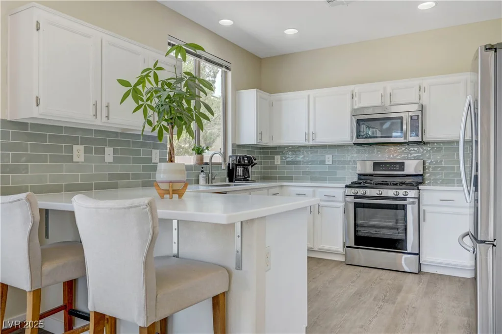 1952 Hammer, North Las Vegas, NV 89031