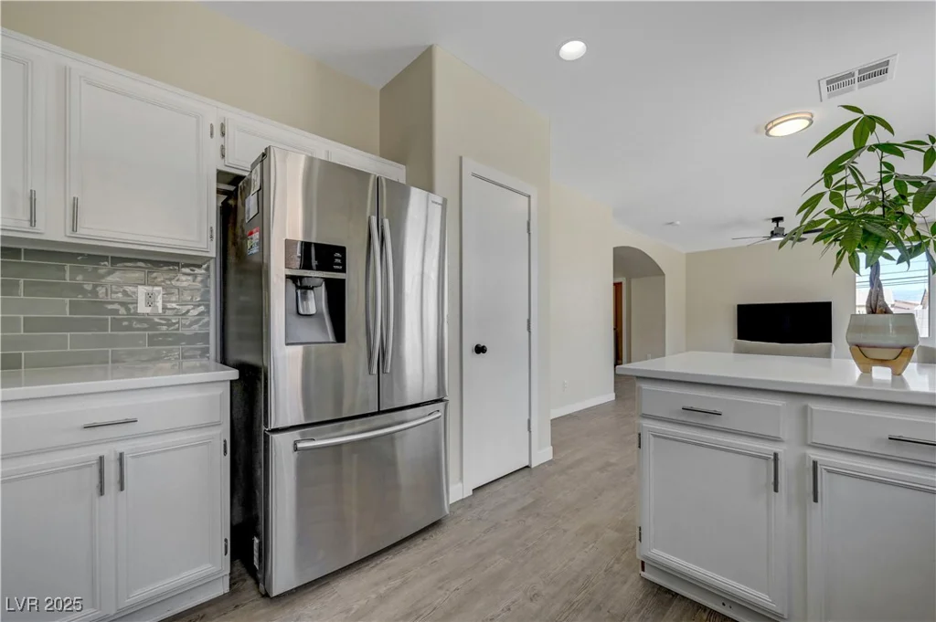 1952 Hammer, North Las Vegas, NV 89031