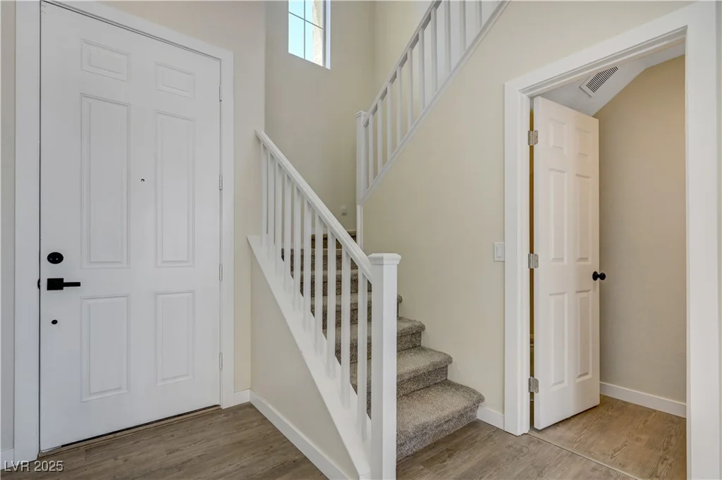 1952 Hammer, North Las Vegas, NV 89031
