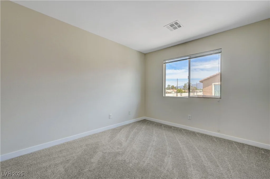 1952 Hammer, North Las Vegas, NV 89031