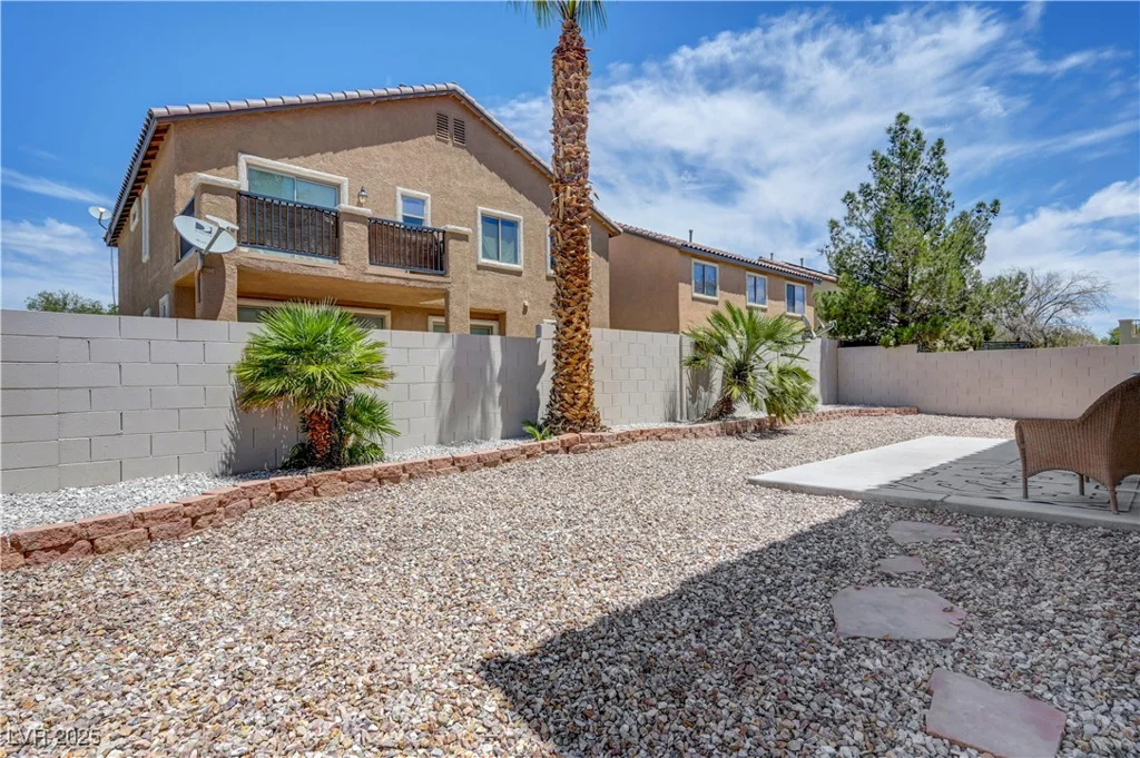 1952 Hammer, North Las Vegas, NV 89031
