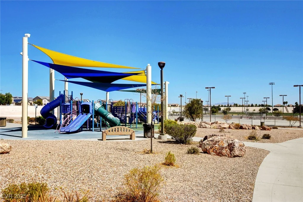 1952 Hammer, North Las Vegas, NV 89031