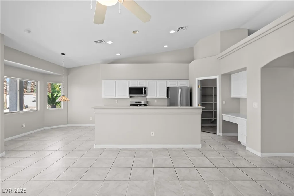 2158 Shubert, Henderson, NV 89052