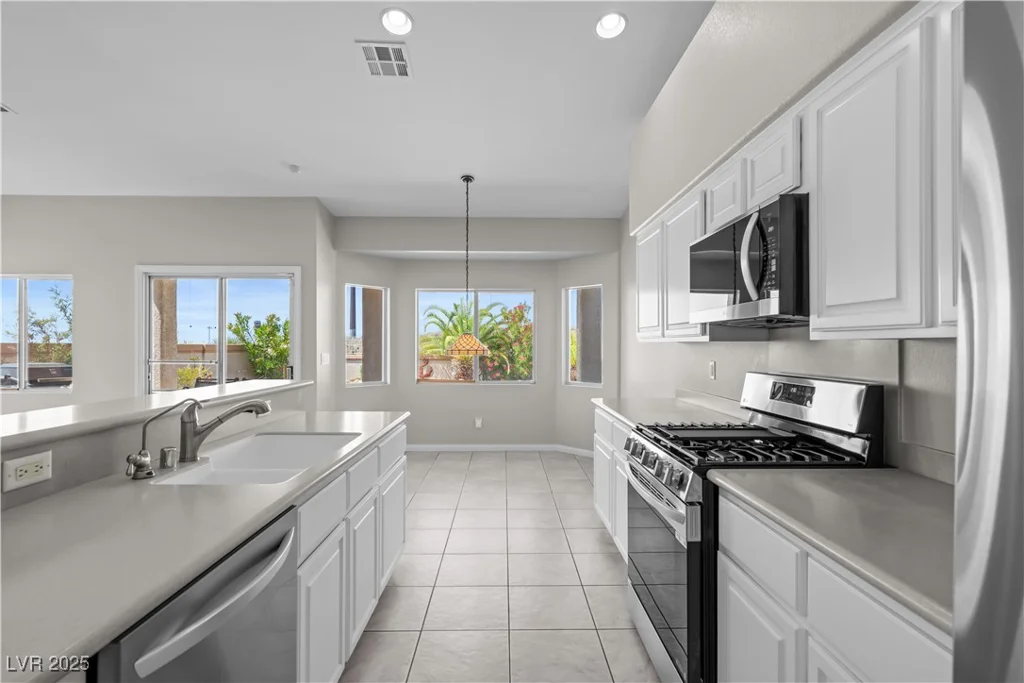 2158 Shubert, Henderson, NV 89052