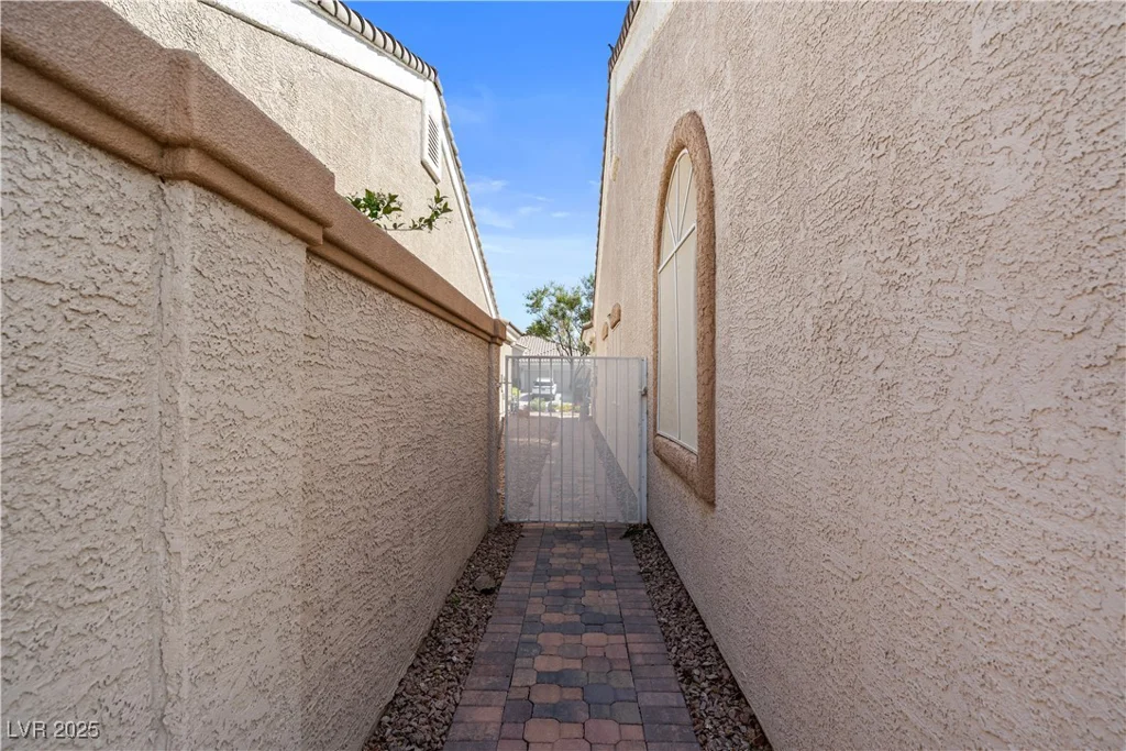 2158 Shubert, Henderson, NV 89052