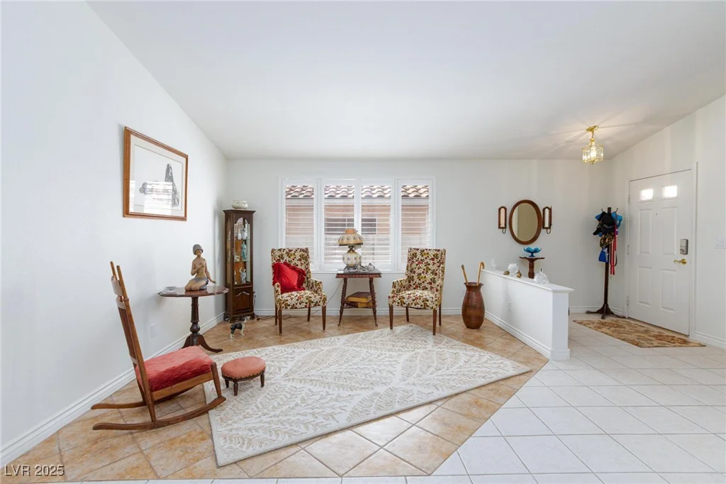 270 New River, Henderson, NV 89052