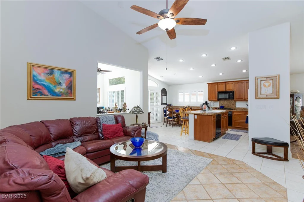 270 New River, Henderson, NV 89052