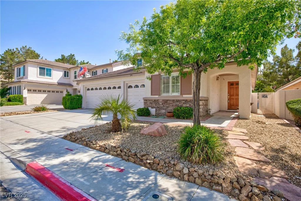 270 New River, Henderson, NV 89052