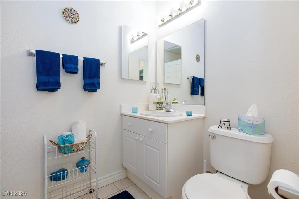 270 New River, Henderson, NV 89052