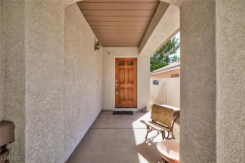 270 New River, Henderson, NV 89052