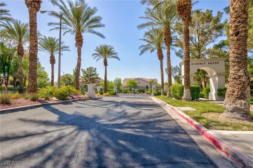 270 New River, Henderson, NV 89052