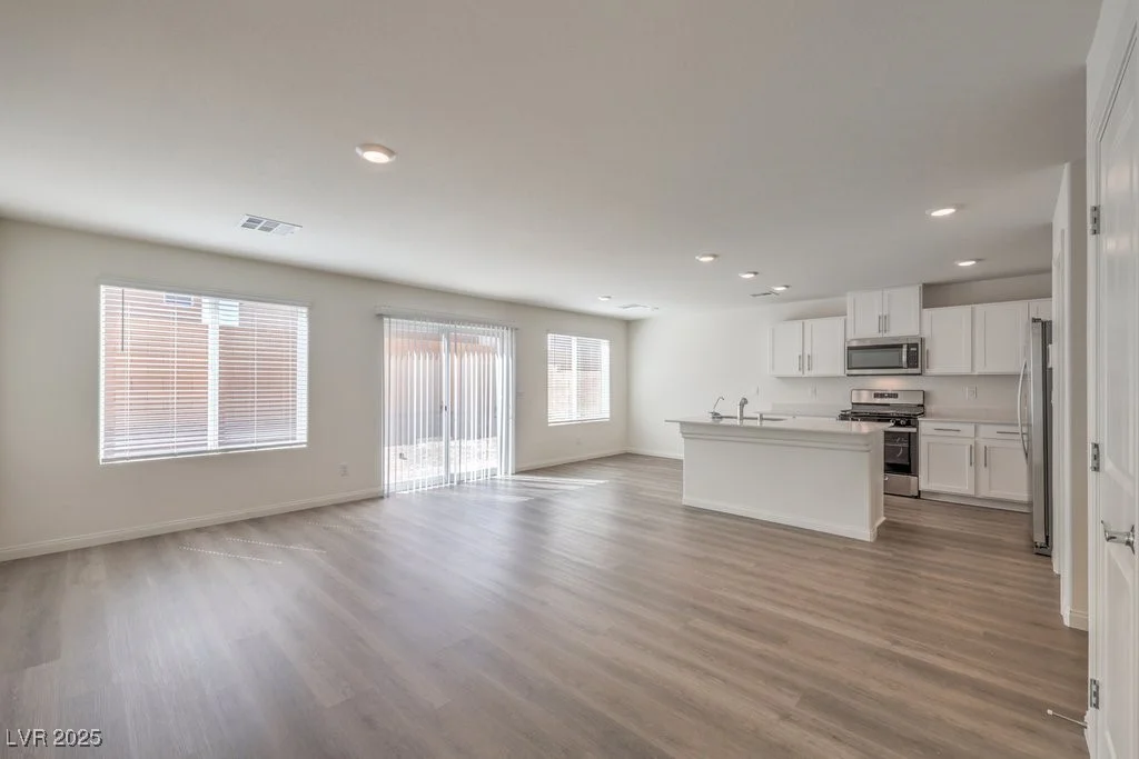 2637 BEGONIA FALLS, North Las Vegas, NV 89081
