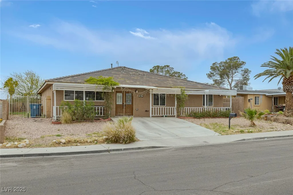 603 Palmhurst, Las Vegas, NV 89145