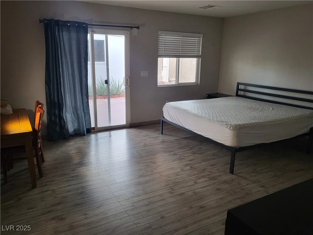 603 Palmhurst, Las Vegas, NV 89145