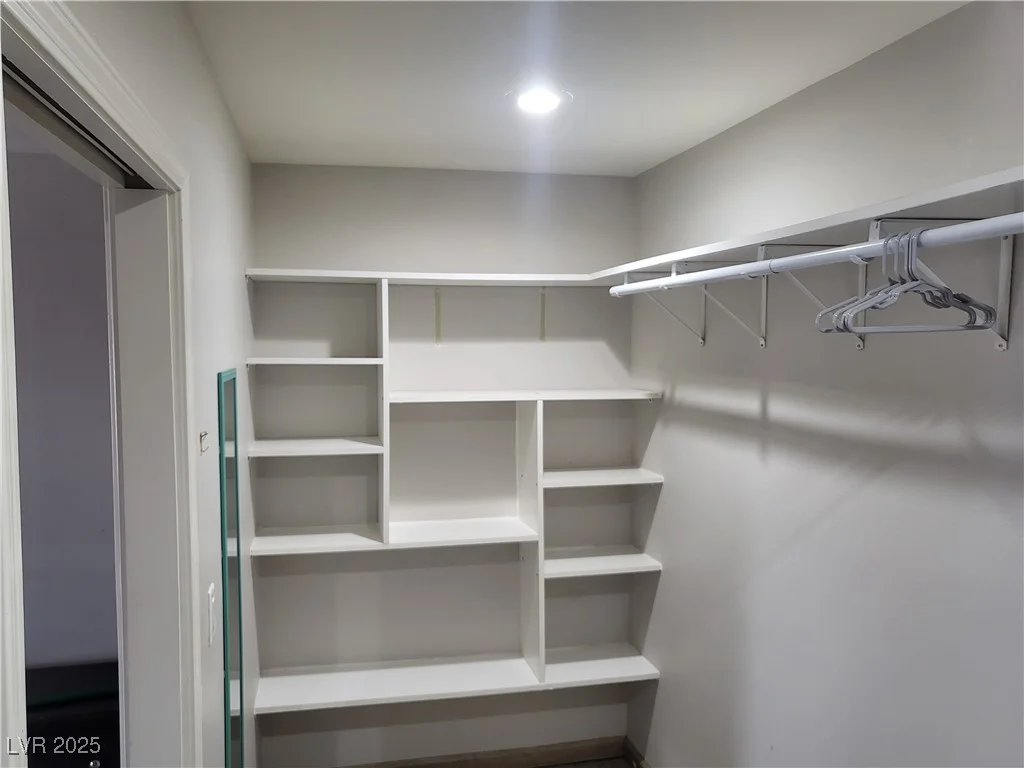 603 Palmhurst, Las Vegas, NV 89145