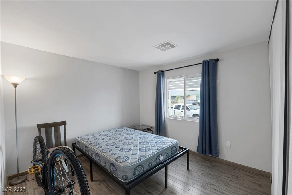 603 Palmhurst, Las Vegas, NV 89145