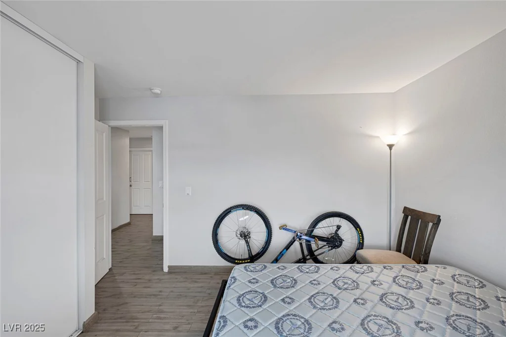 603 Palmhurst, Las Vegas, NV 89145