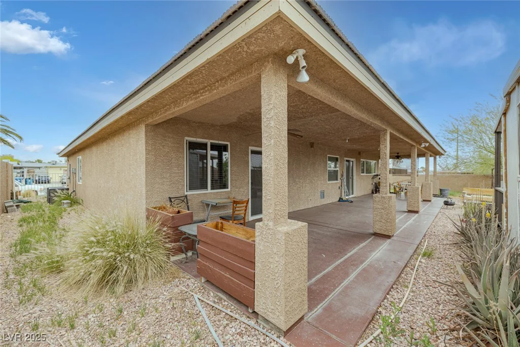 603 Palmhurst, Las Vegas, NV 89145