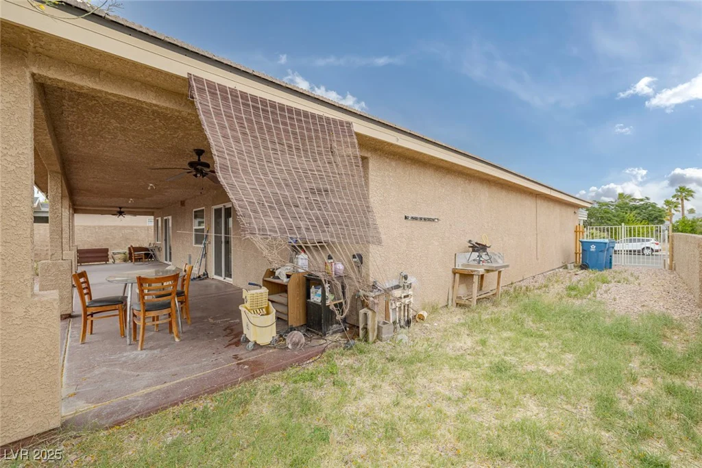 603 Palmhurst, Las Vegas, NV 89145