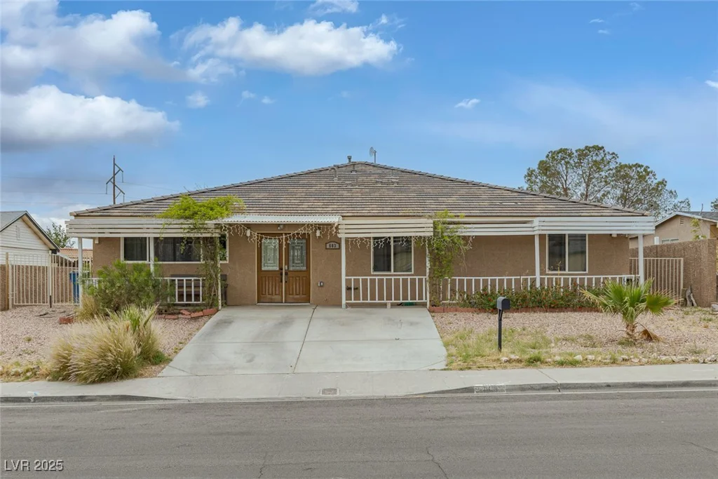 603 Palmhurst, Las Vegas, NV 89145