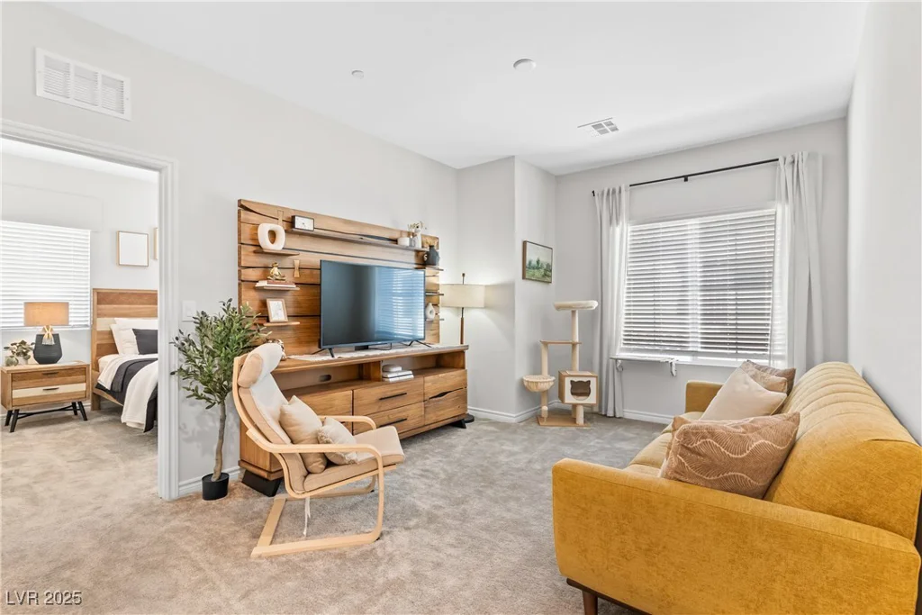 7350 Decatur, Las Vegas, NV 89131