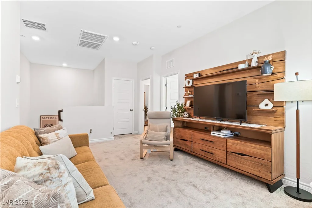 7350 Decatur, Las Vegas, NV 89131
