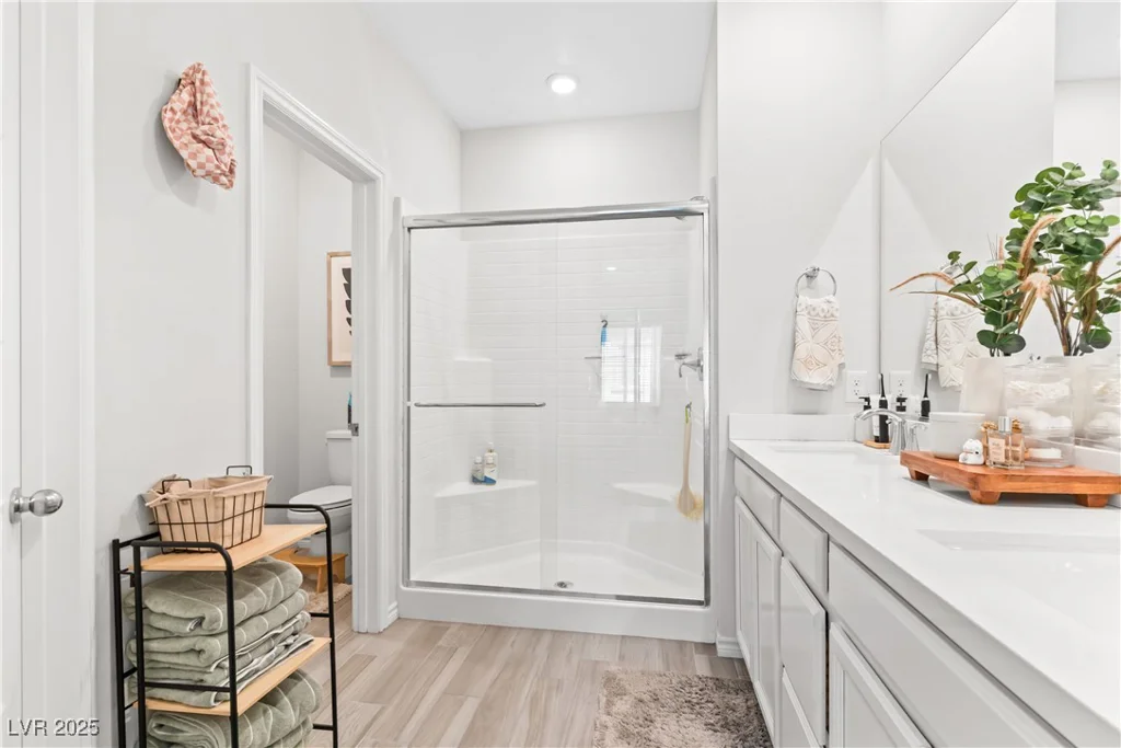 7350 Decatur, Las Vegas, NV 89131