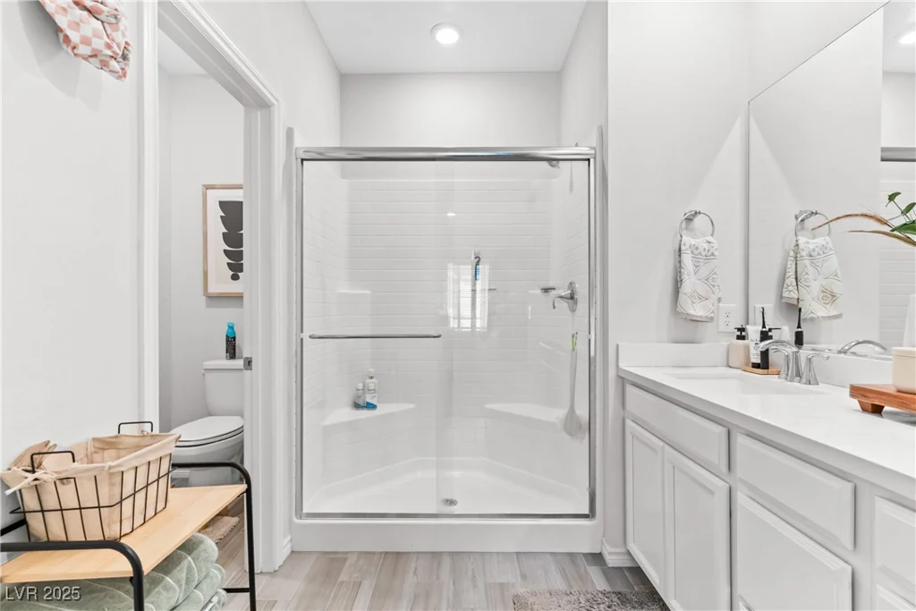 7350 Decatur, Las Vegas, NV 89131