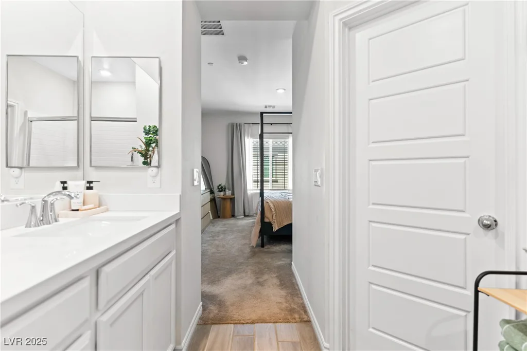 7350 Decatur, Las Vegas, NV 89131