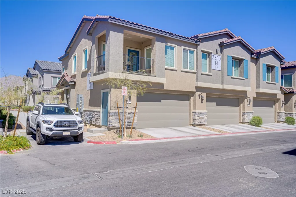 7350 Decatur, Las Vegas, NV 89131