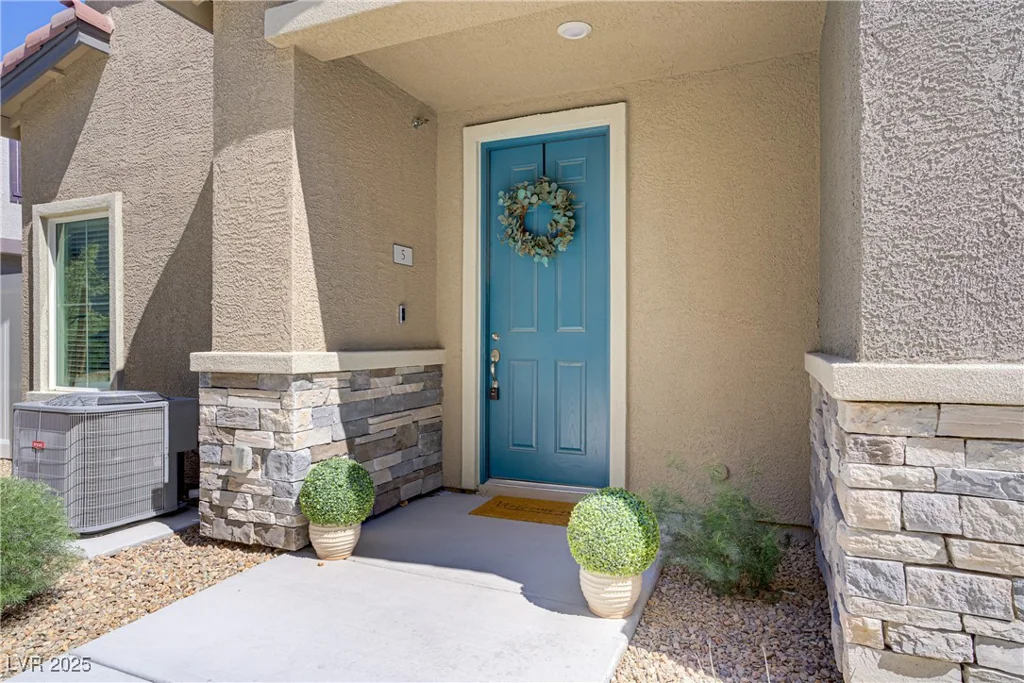 7350 Decatur, Las Vegas, NV 89131