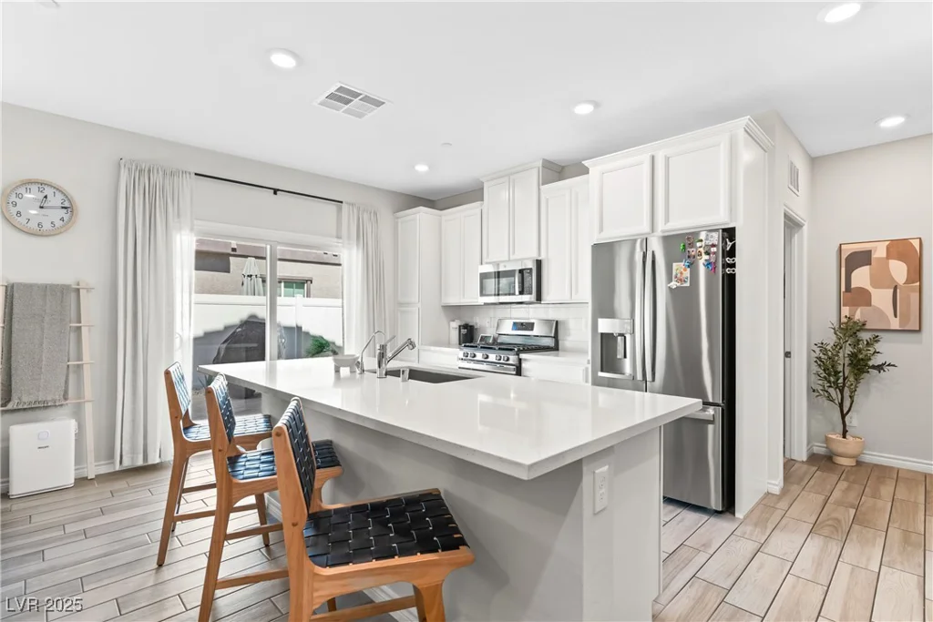 7350 Decatur, Las Vegas, NV 89131