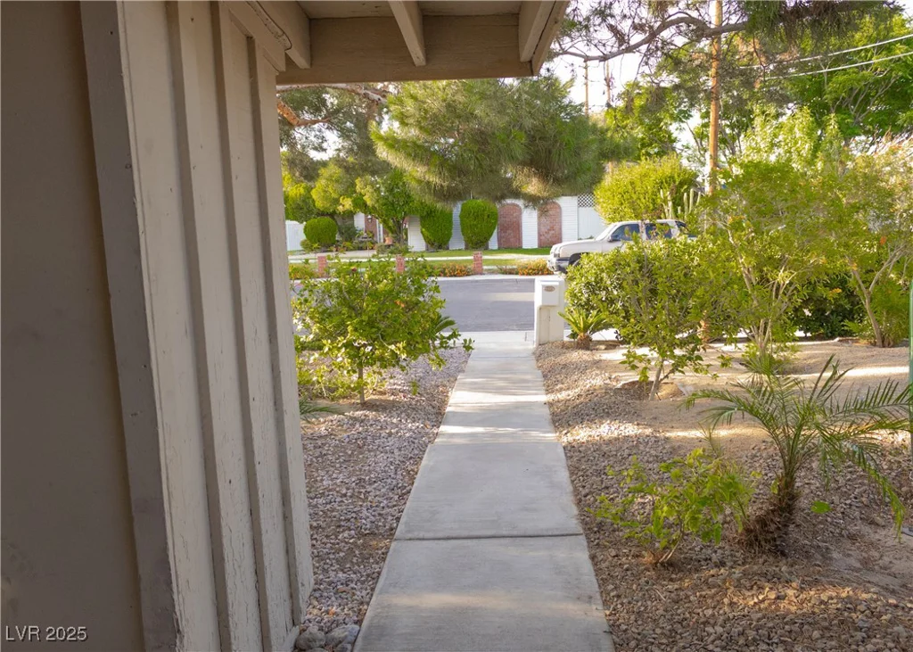 2001 McWilliams, Las Vegas, NV 89101