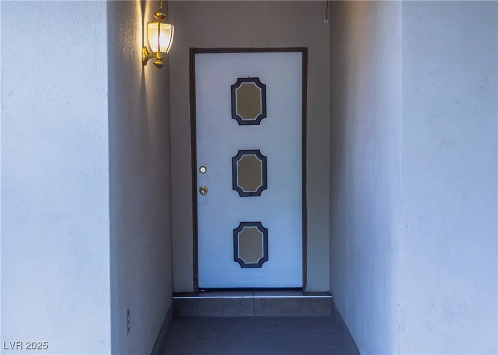 2001 McWilliams, Las Vegas, NV 89101