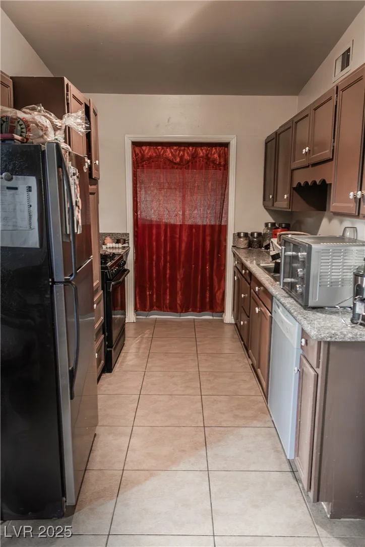 2001 McWilliams, Las Vegas, NV 89101