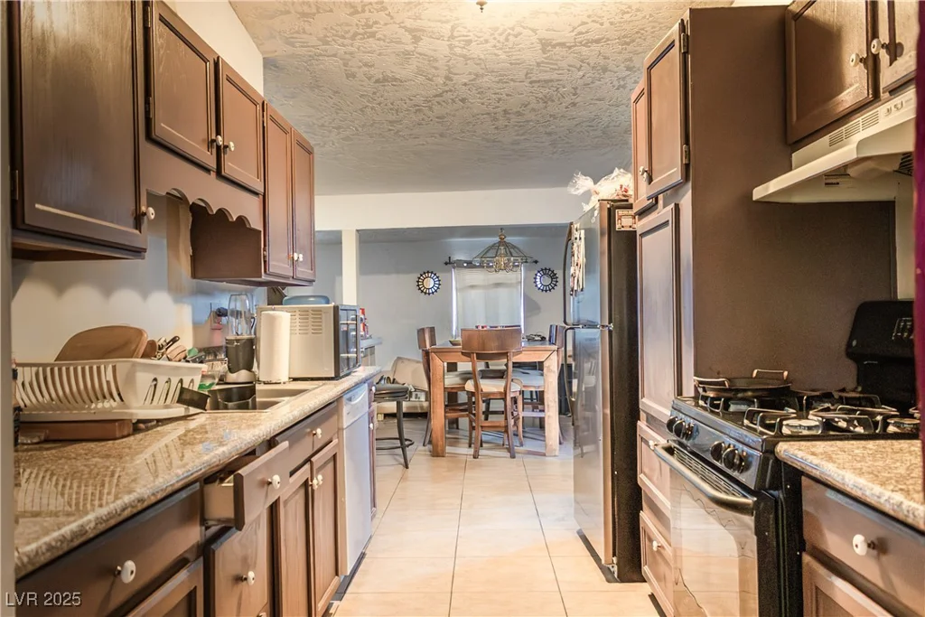 2001 McWilliams, Las Vegas, NV 89101